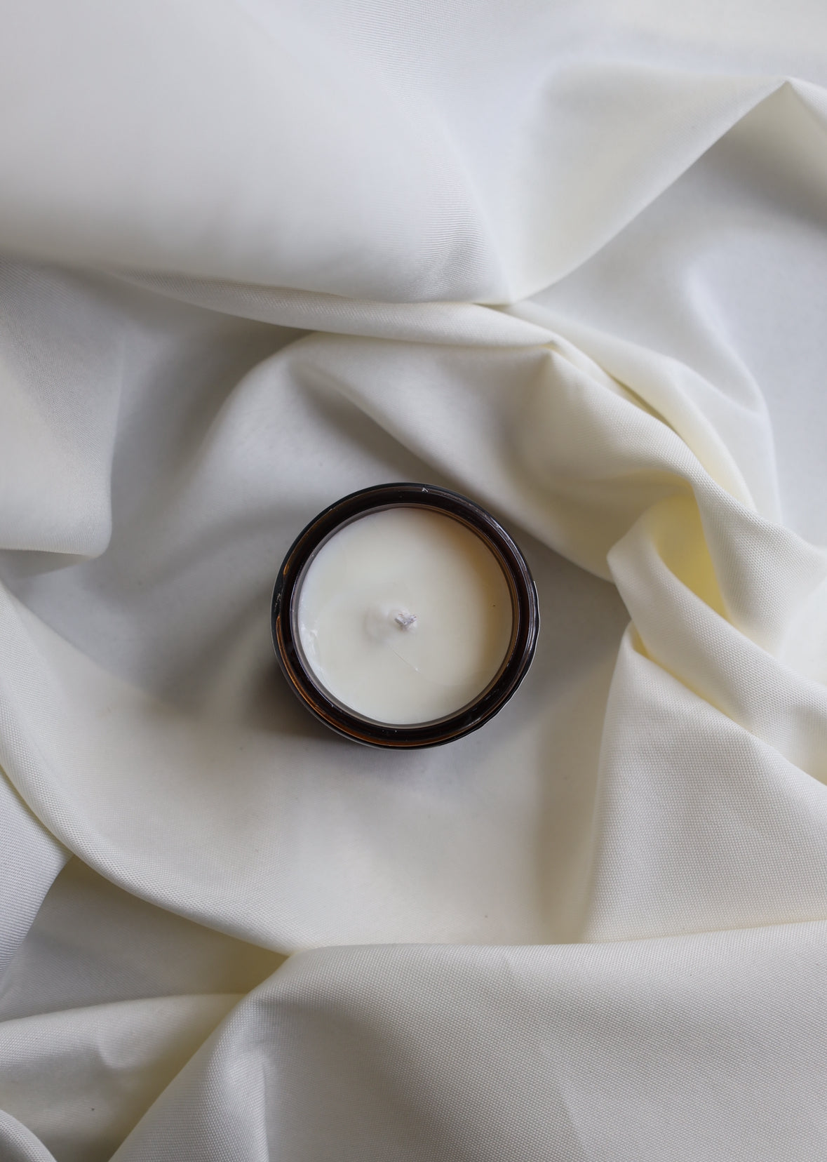 Ribbons & Bows Soy Candle | Compact