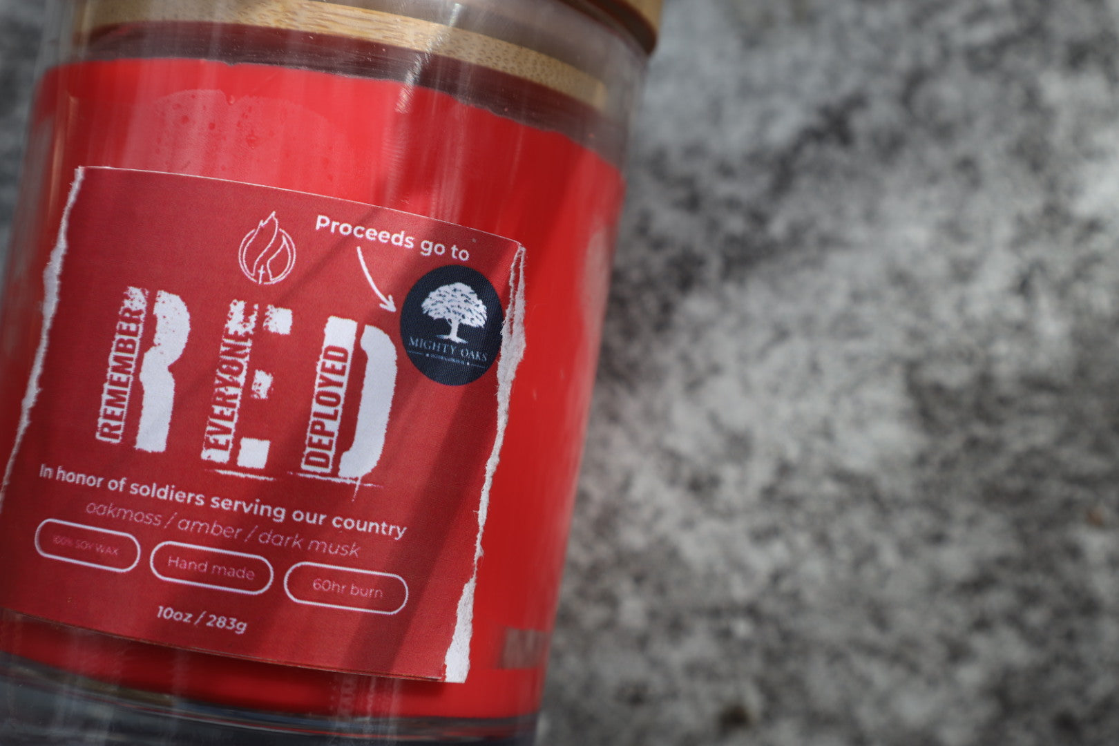 RED Candle | 10oz Soy Wax | Proceeds go to Mighty Oaks Foundation - BURNWORTHY CANDLE CO.